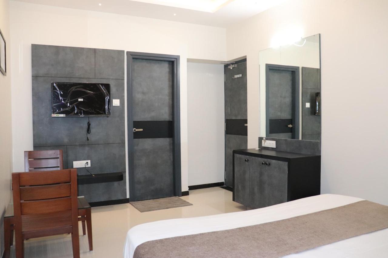 Hotel City Point Phalodi  Ngoại thất bức ảnh