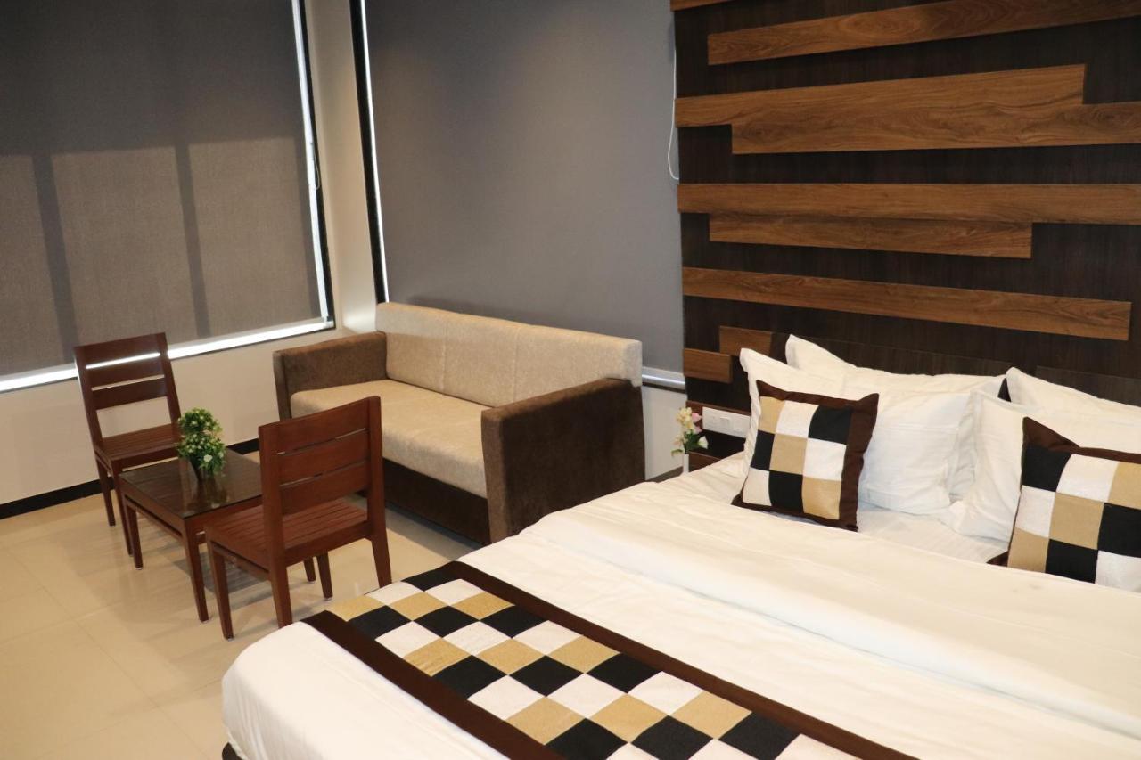 Hotel City Point Phalodi  Ngoại thất bức ảnh