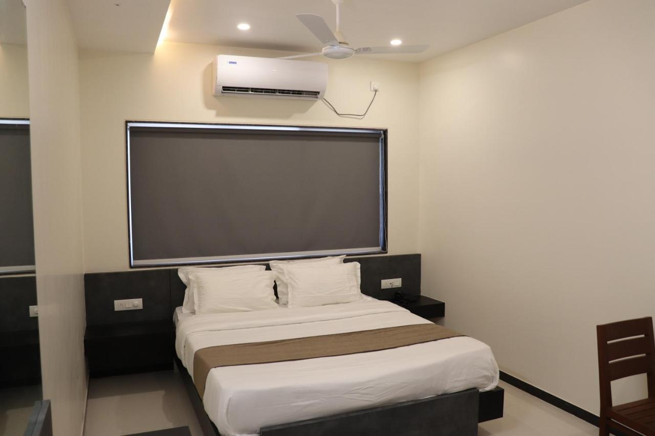 Hotel City Point Phalodi  Ngoại thất bức ảnh